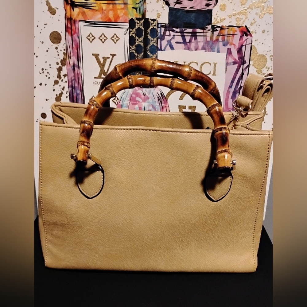 Kate Landry Tan Handbag/Crossbody with Bamboo Handles & A Crossbody Strap BNWOT - Picture 2 of 10